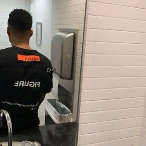 Virgil Abloh “Figures of Speech” exhibition tee